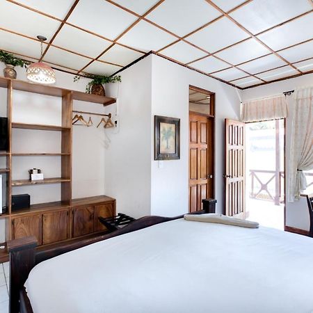 Hotel Poseidon 자코 외부 사진